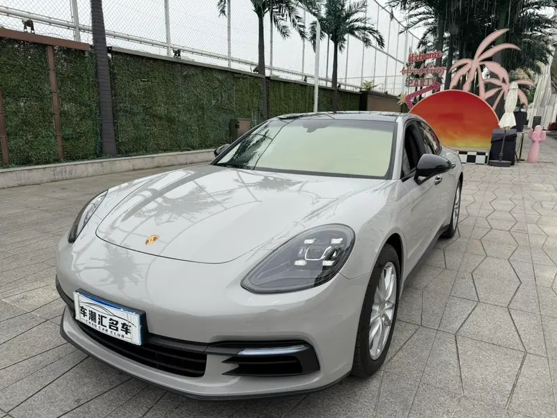 Porsche Panamera, 2019