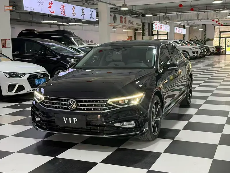 Volkswagen Magotan, 2023