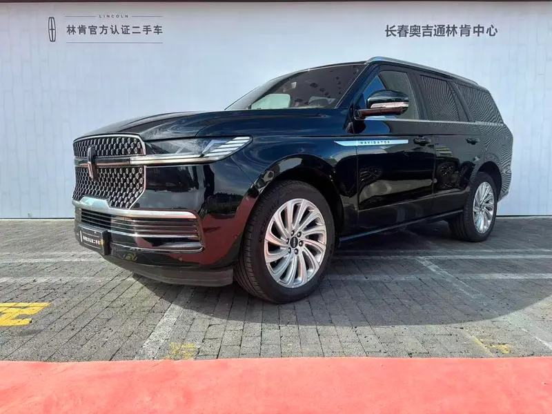 Lincoln Navigator, 2025