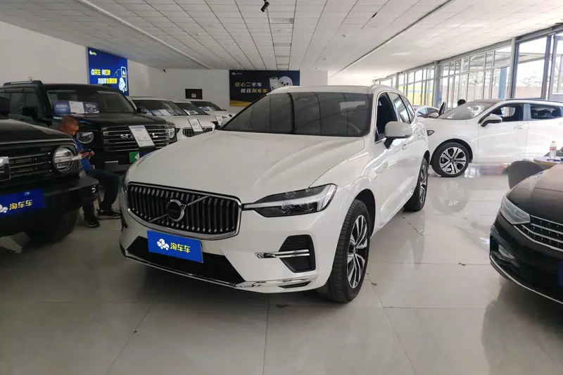 Volvo XC60, 2025