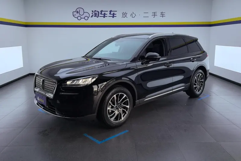 Lincoln Corsair, 2022