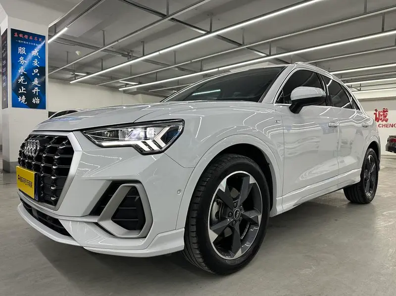 Audi Q3, 2023