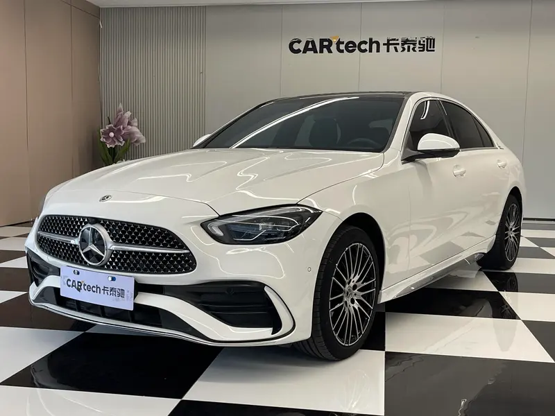 Mercedes-Benz C-Class, 2024