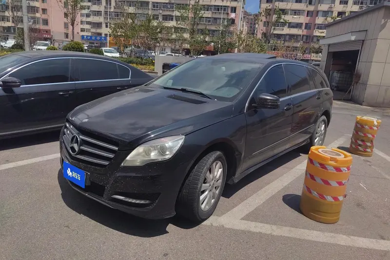 Mercedes-Benz R-Class, 2011