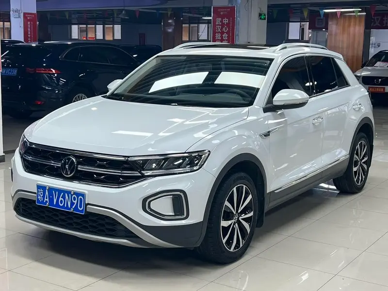 Volkswagen T-Roc, 2023