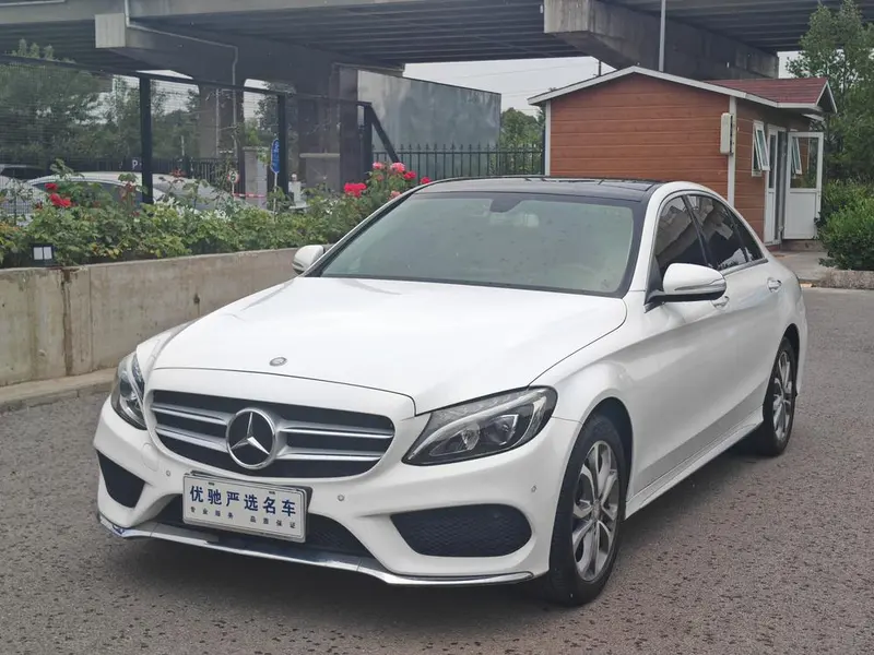 Mercedes-Benz C-Class, 2015