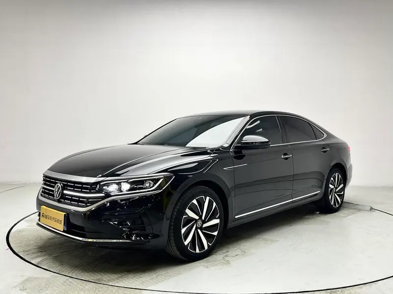 Volkswagen Passat, 2023