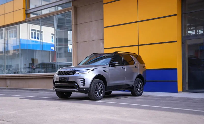 Land Rover Discovery, 2023