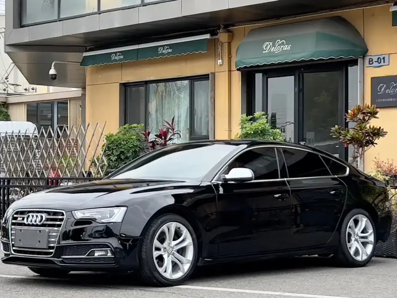 Audi S5, 2012