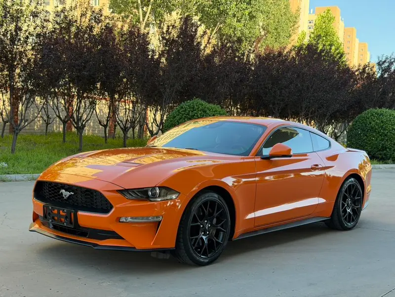 Ford Mustang, 2021