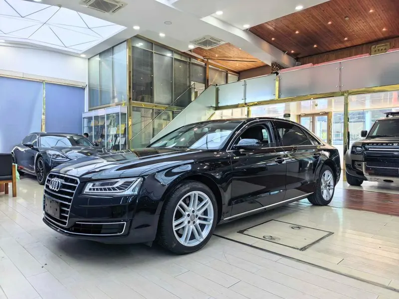 Audi A8, 2016