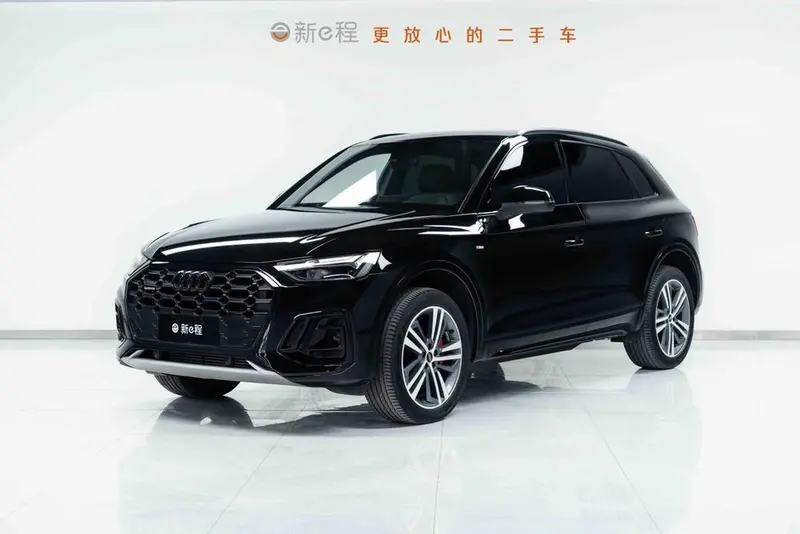 Audi Q5L, 2024