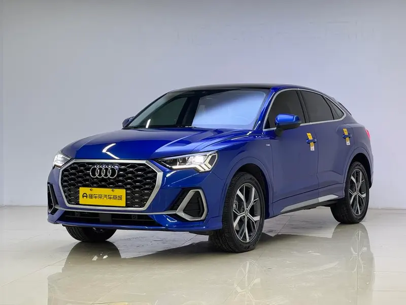 Audi Q3 Sportback, 2020