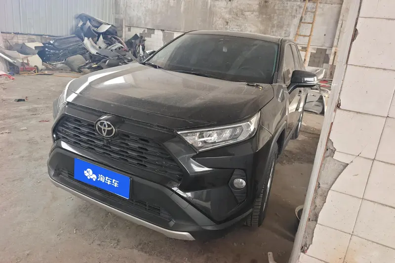 Toyota RAV4, 2022
