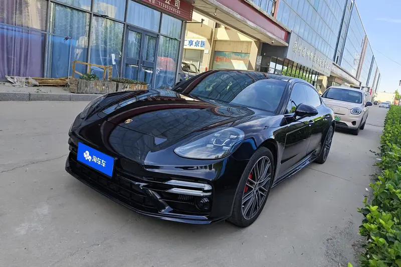 Porsche Panamera, 2019