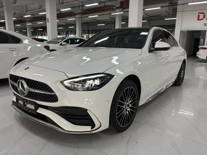 Mercedes-Benz C-Class, 2024