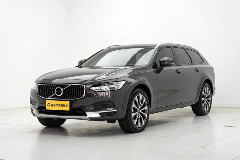Volvo V90, 2024