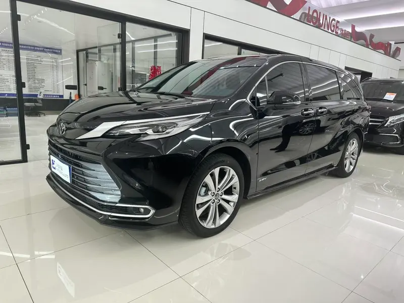 Toyota Sienna, 2024