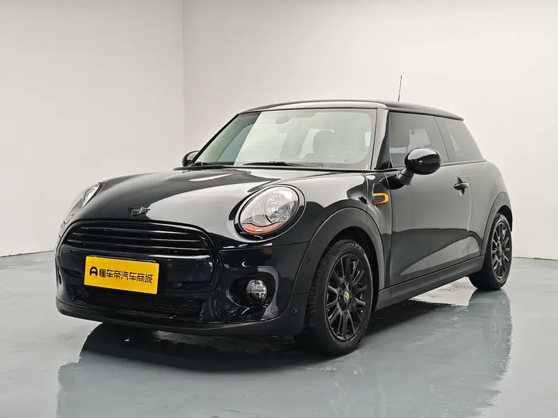 MINI MINI, 2016