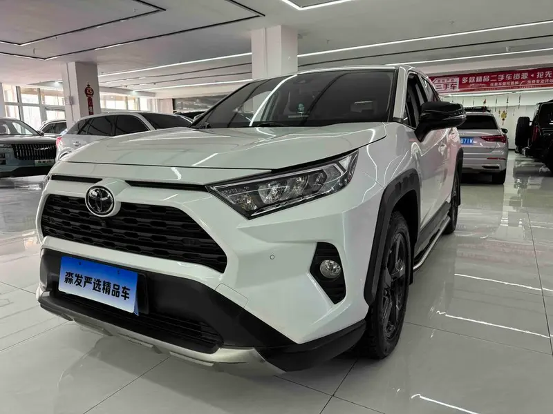 Toyota RAV4, 2022