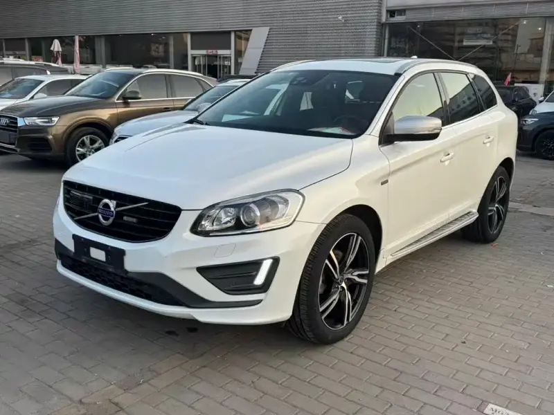 Volvo XC60, 2016