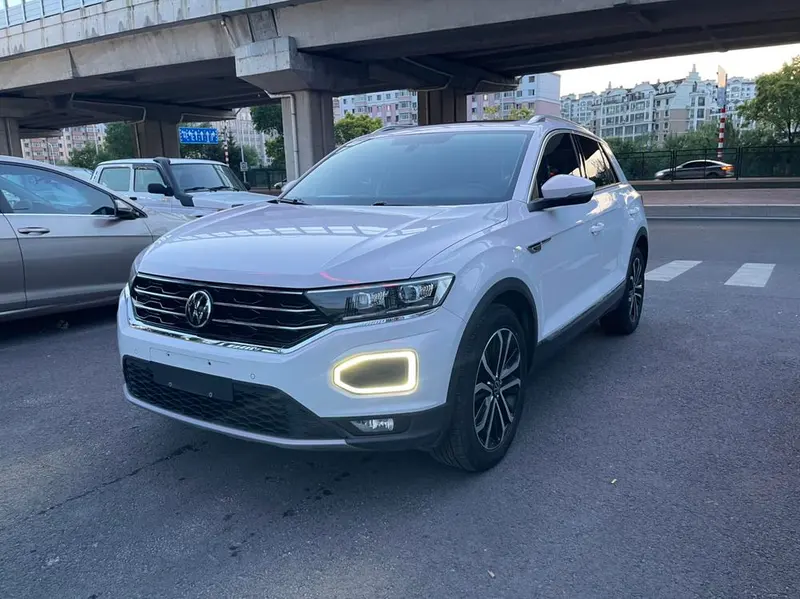 Volkswagen T-Roc, 2022
