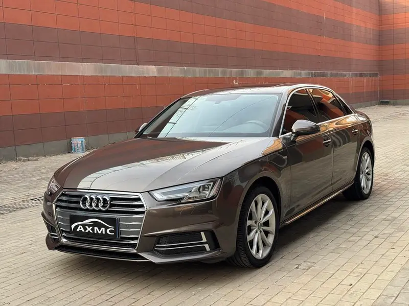 Audi A4L, 2018