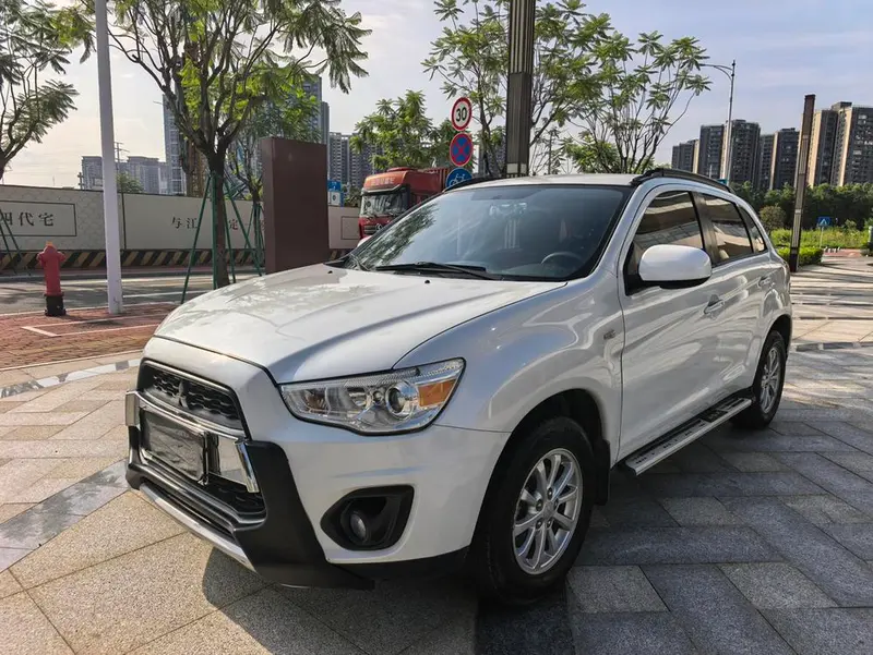 Mitsubishi ASX, 2013