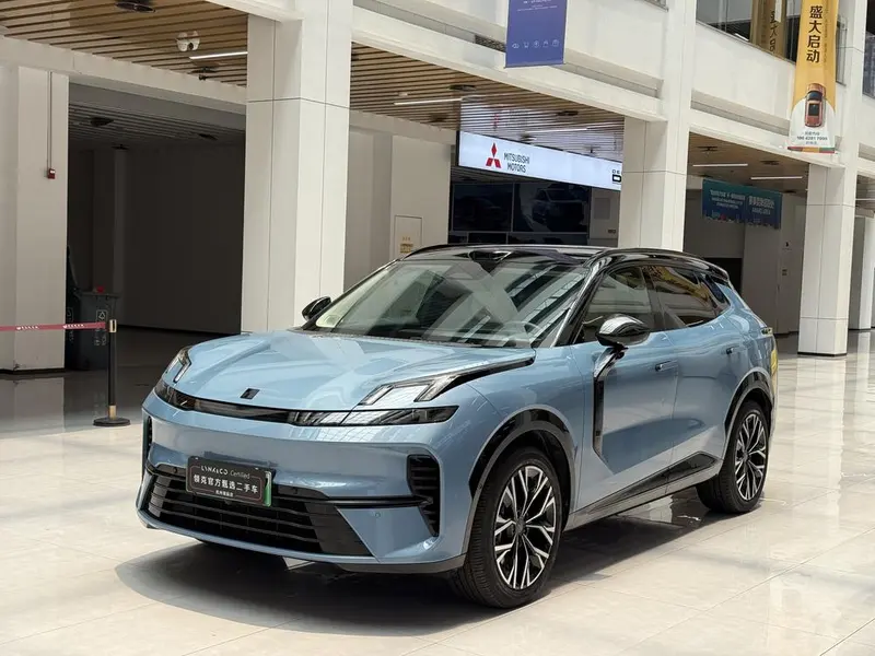 Lynk & Co 08 EM-P, 2026