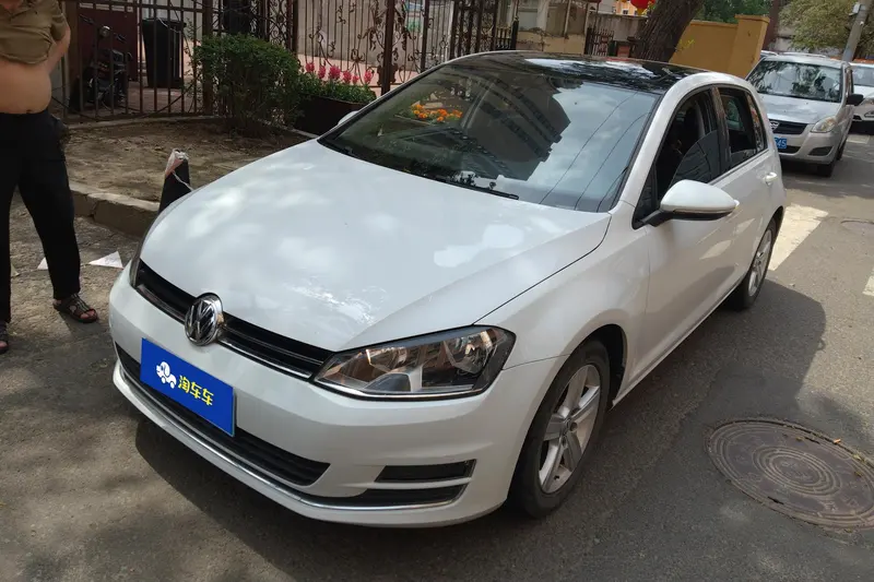 Volkswagen Golf, 2015