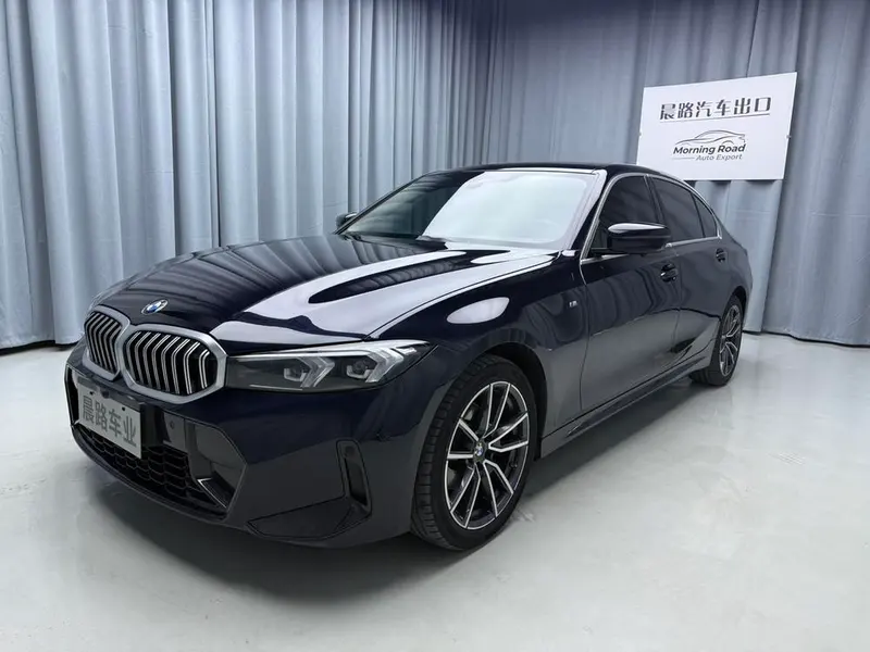 BMW 3-Series, 2023
