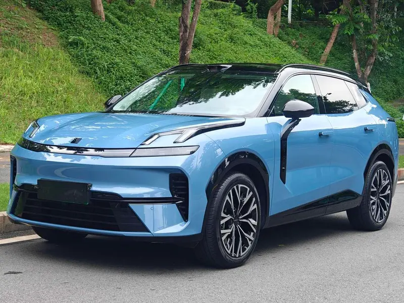 Lynk & Co 08 EM-P, 2026