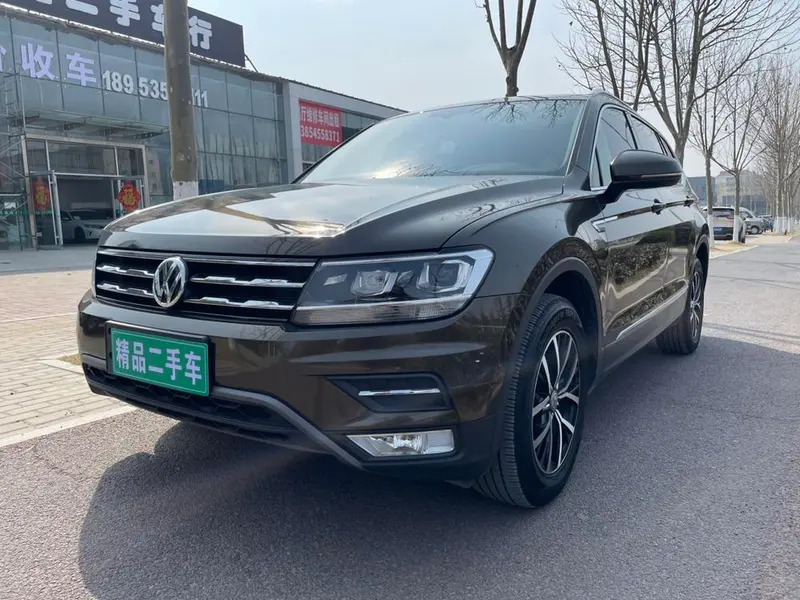 Volkswagen Tiguan L, 2018