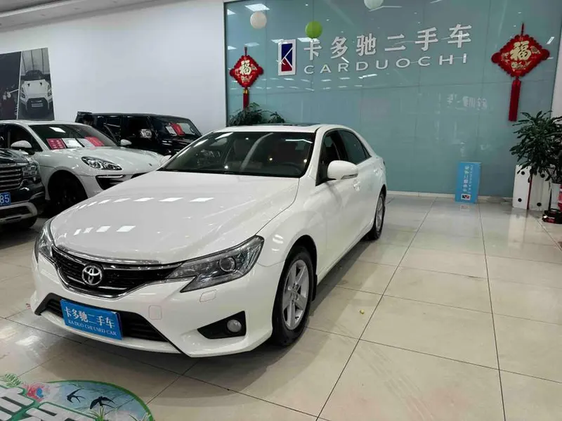 Toyota Reiz, 2013