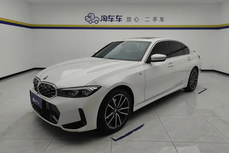 BMW 3-Series, 2023