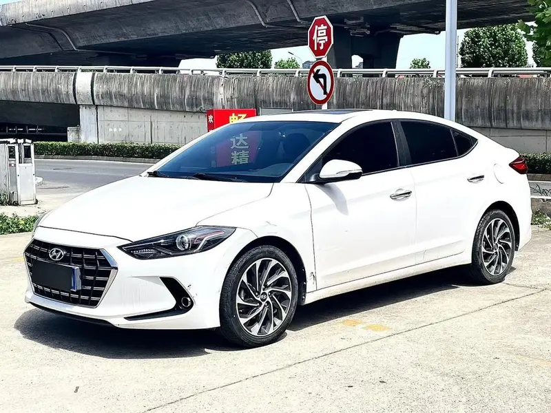 Hyundai Elantra Lingdong, 2019
