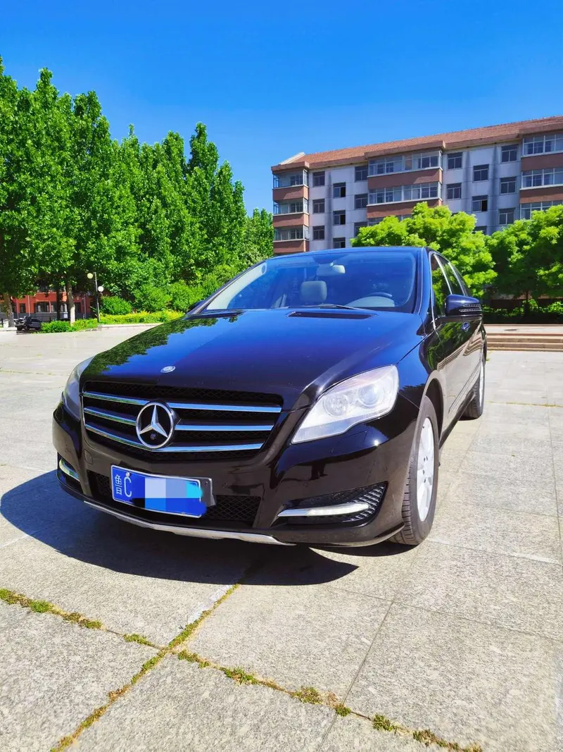 Mercedes-Benz R-Class, 2011