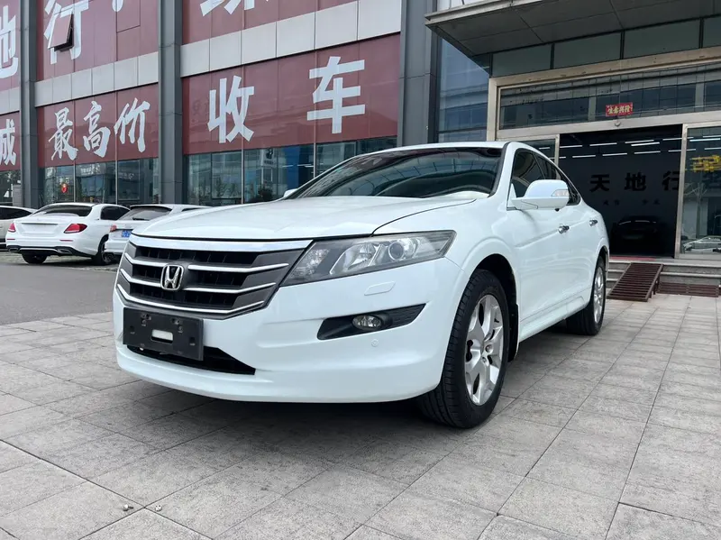 Honda Crosstour, 2012