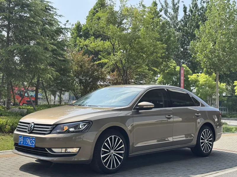 Volkswagen Passat, 2015