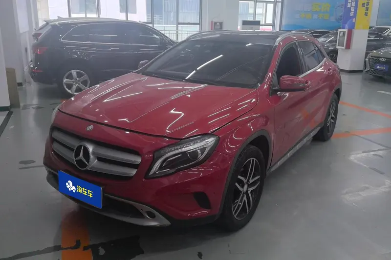 Mercedes-Benz GLA, 2016