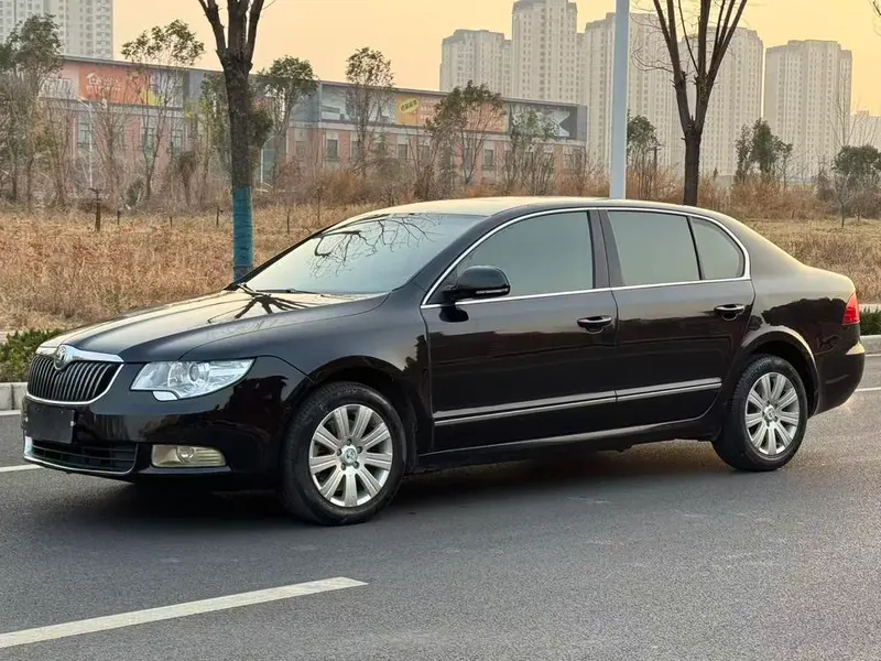 Skoda Superb, 2012