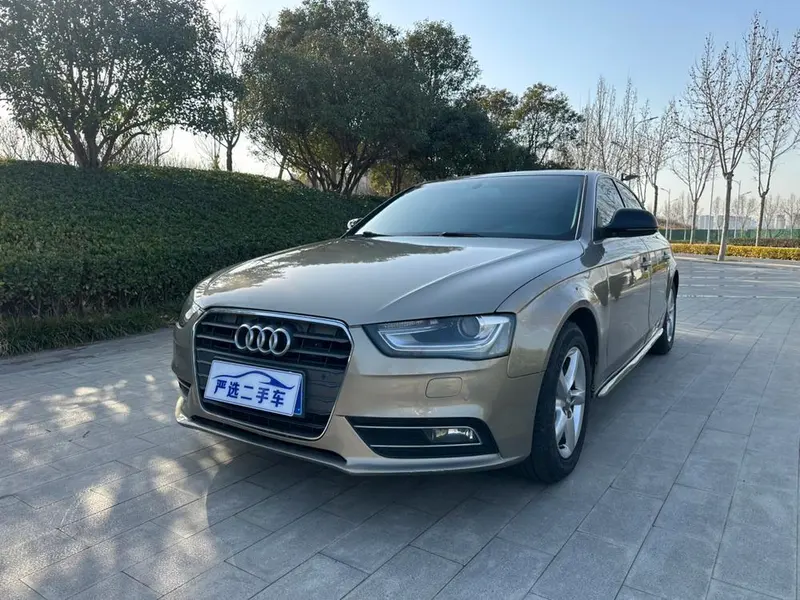 Audi A4L, 2013