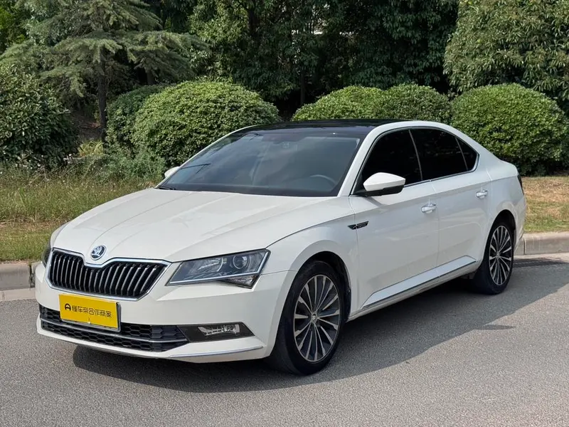 Skoda Superb, 2019