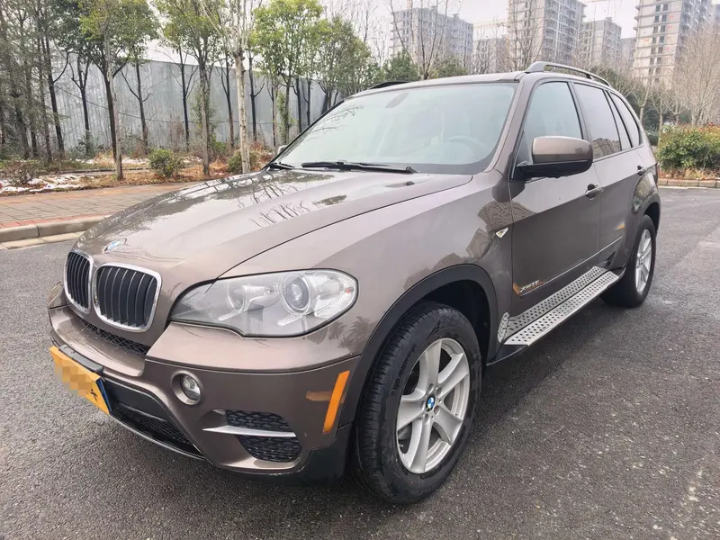 BMW X5 (Import), 2013