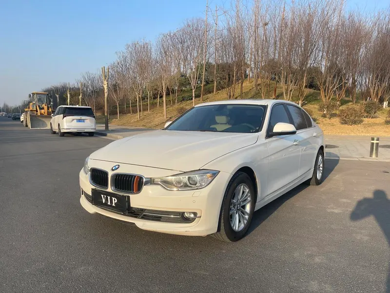 BMW 3-Series, 2013