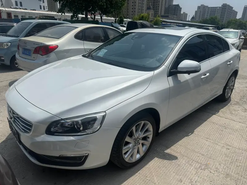 Volvo S60, 2016