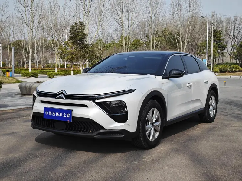 Citroen C5 X, 2025