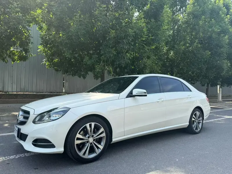 Mercedes-Benz E-Class, 2015