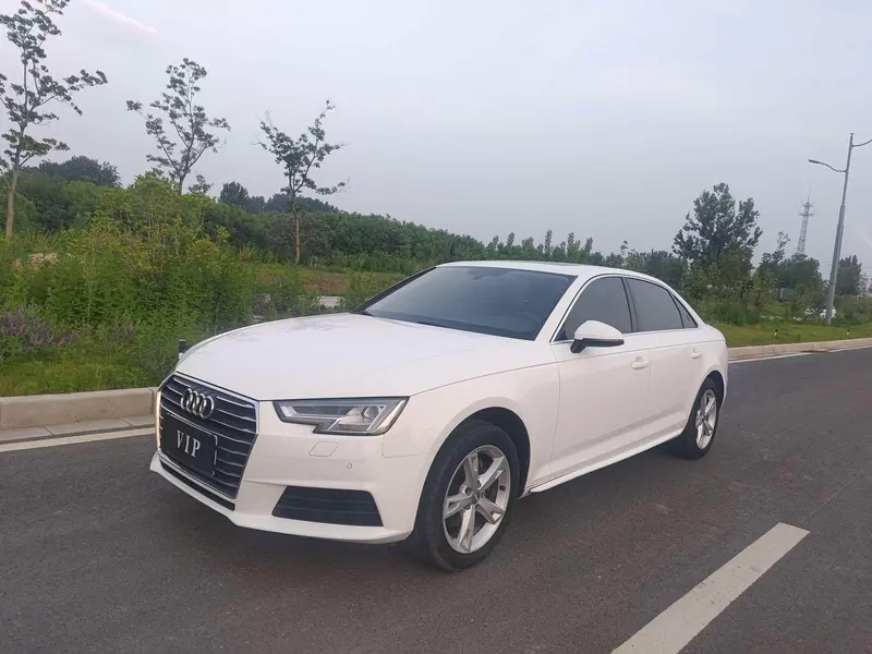 Audi A4L, 2017