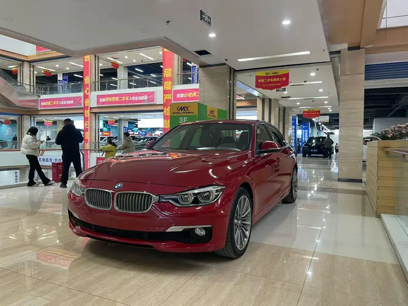 BMW 3-Series, 2019